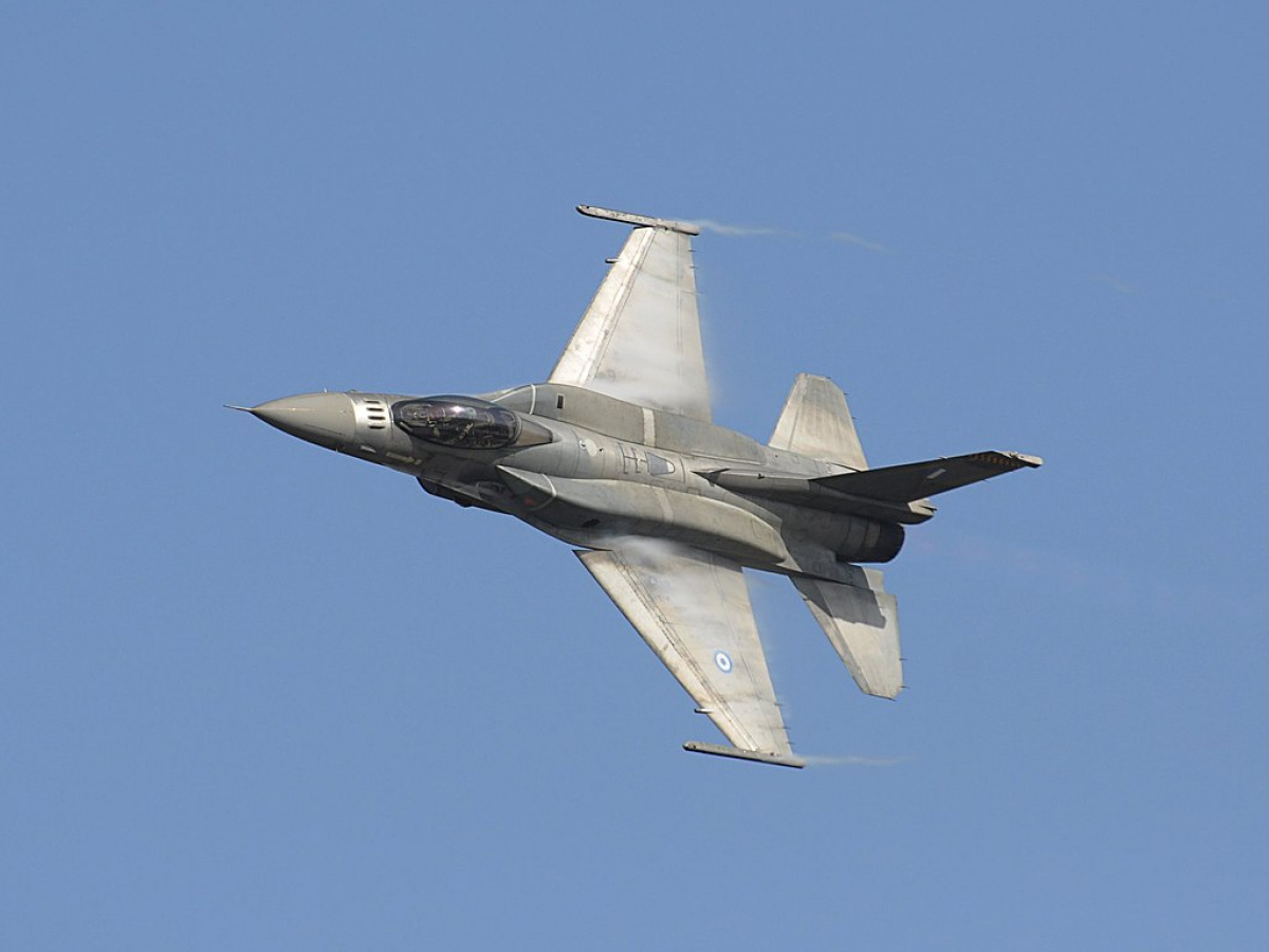 Лише шість із 45 обіцяних винищувачів F-16 отримає Україна цього літа. Фото: Wikipedia 