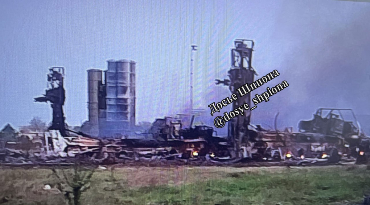 Внаслідок удару по військовому аеродрому в окупованому Джанкої знищено системи ППО С-400