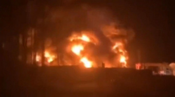 Пожар на НПЗ в Калужской области. Кадр из видео